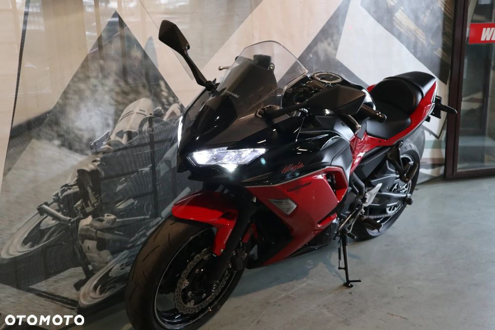 Kawasaki Ninja - 3