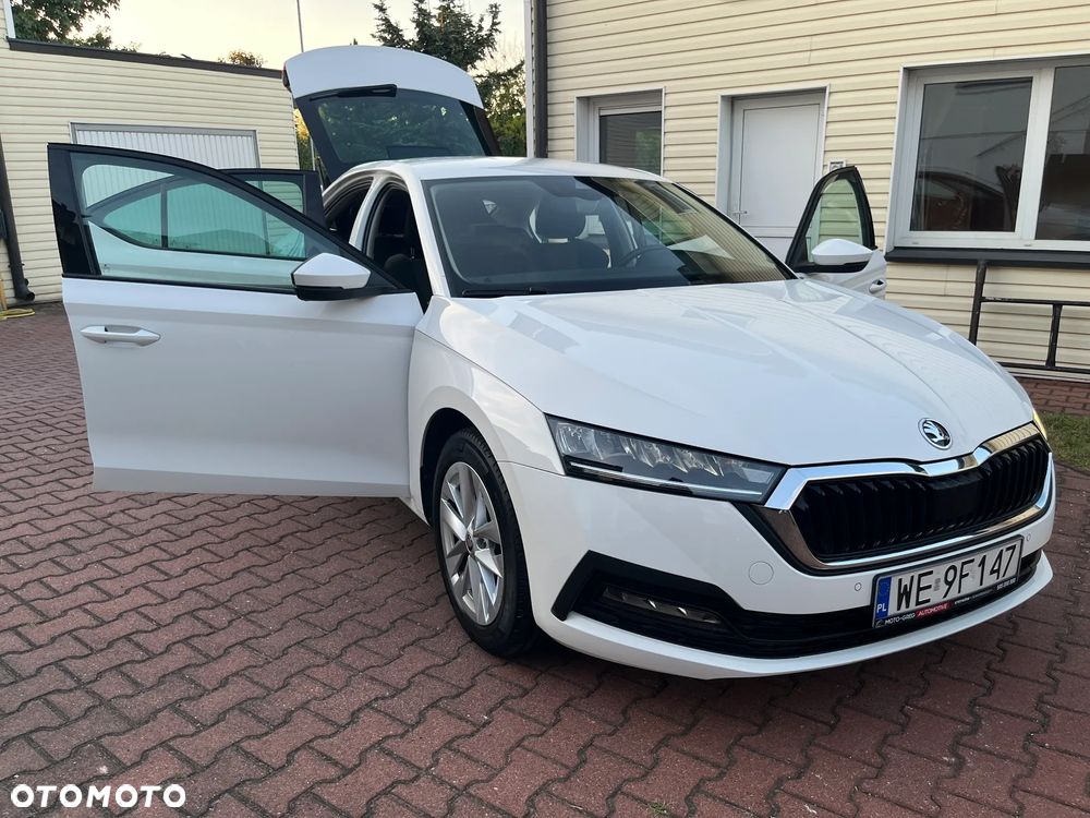Skoda Octavia 2.0 TDI Ambition - 26