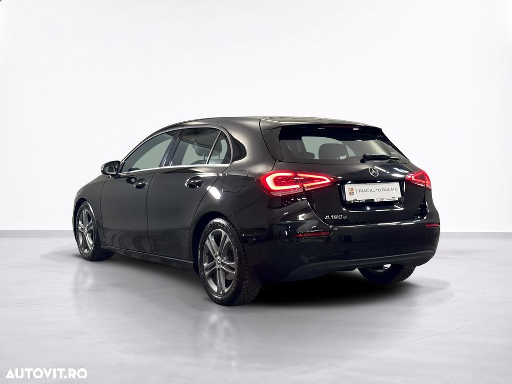 Mercedes-Benz A 180 d Aut. - 4