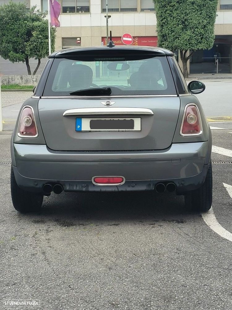 MINI 3 Portas One D - 7