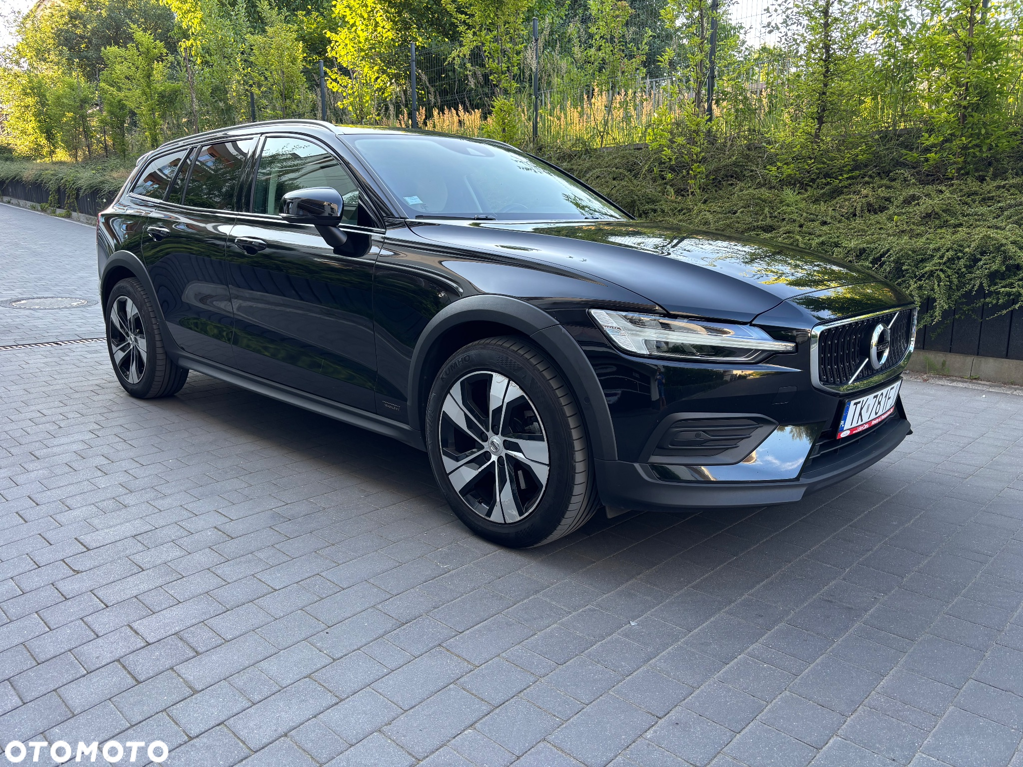 Volvo V60 Cross Country - 7
