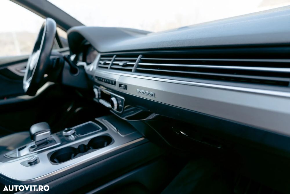 Audi Q7 - 16
