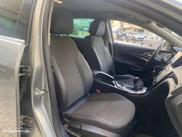 Opel Insignia Sports Tourer 2.0 CDTi Edition - 11