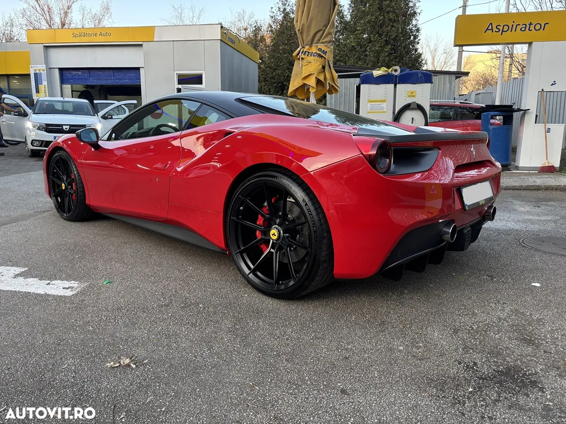 Ferrari 488 GTB - 11