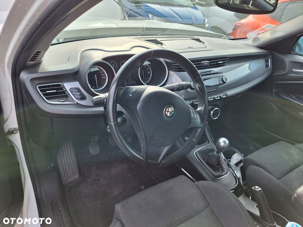 Alfa Romeo Giulietta 940 PODUSZKI POWIETRZNE AIRBAG DESKA KONSOLA KOKPIT