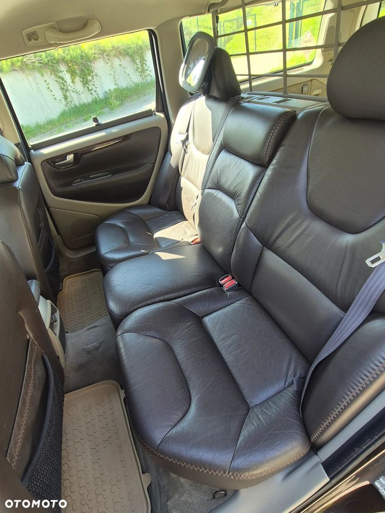Volvo XC 70 - 8