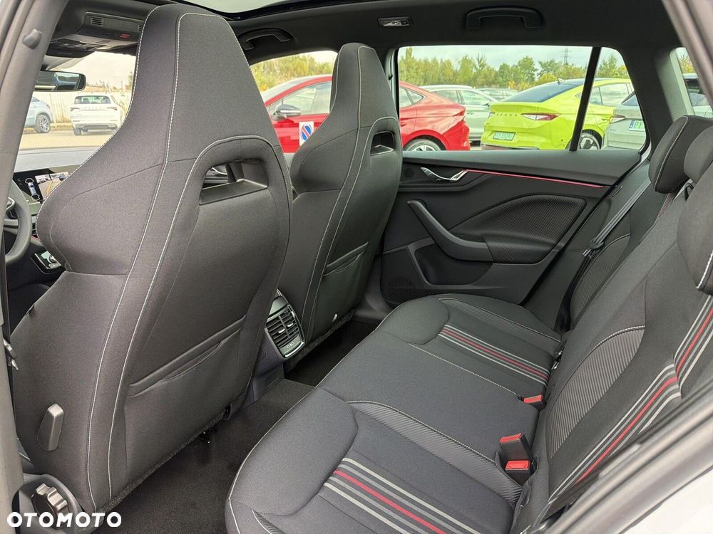 Skoda Kamiq 1.5 TSI Monte Carlo DSG - 23
