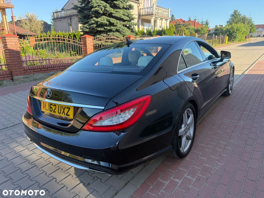 Mercedes-Benz CLS - 4