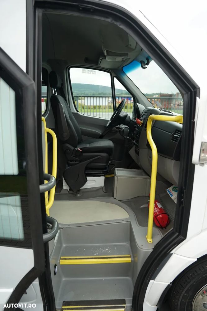 Mercedes-Benz / SPRINTER 516 / AER CONDIȚIONAT / IMPORT / - 32