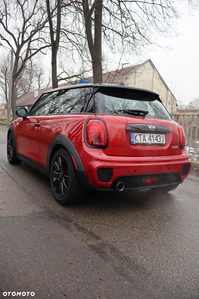 MINI Cooper Standard - 3