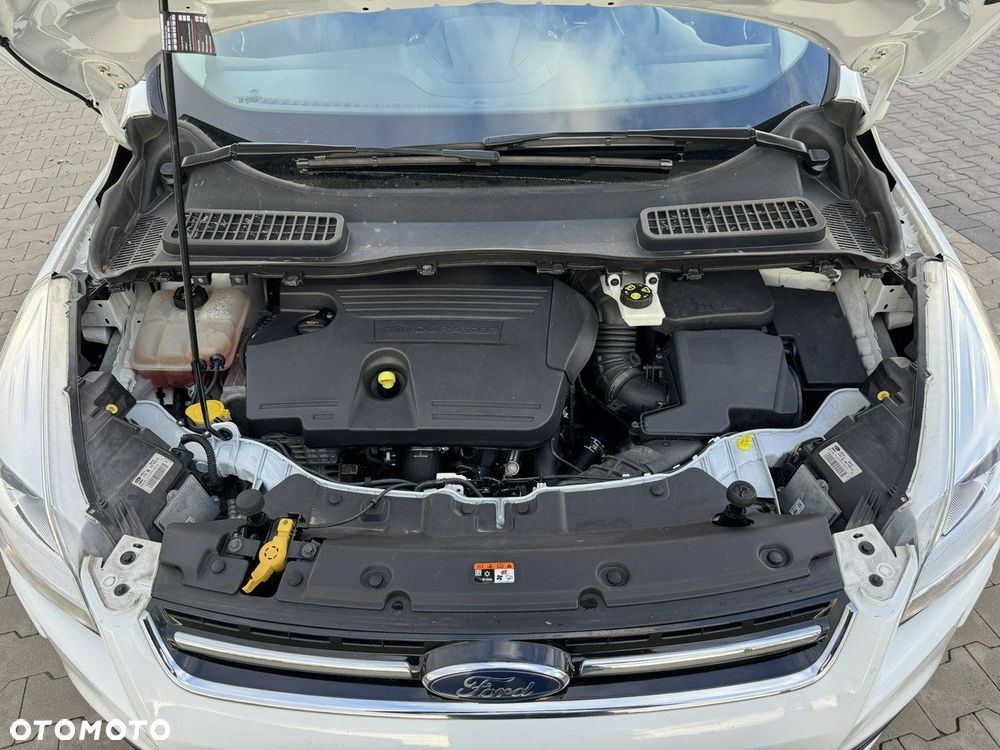 Ford Kuga 2.0 TDCi 2x4 Titanium - 5