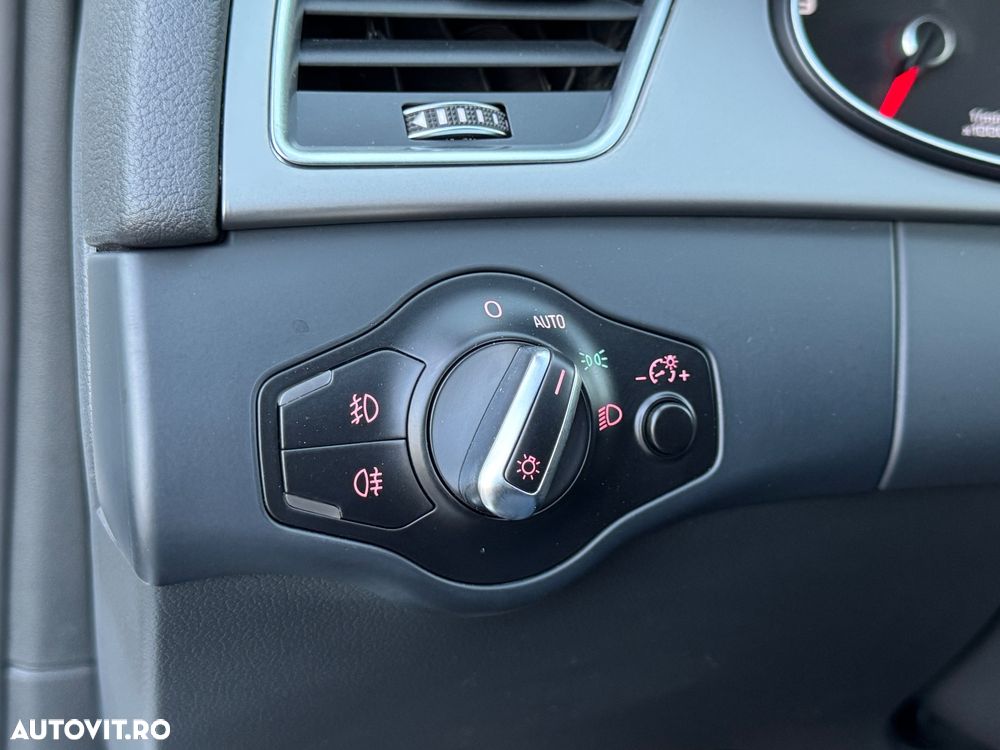 Audi A4 1.8 TFSI S line Sportpaket - 13