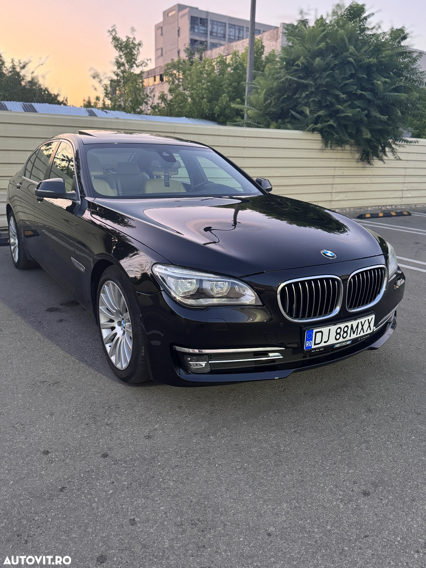 BMW Seria 7 740d - 21