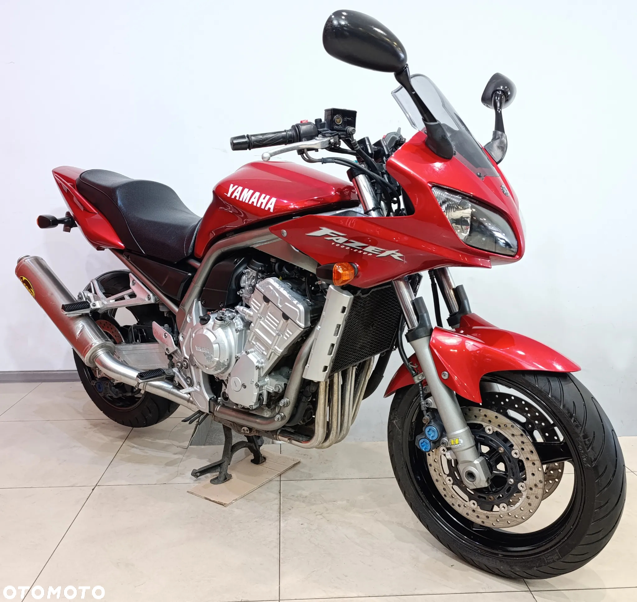 Yamaha FZS - 6