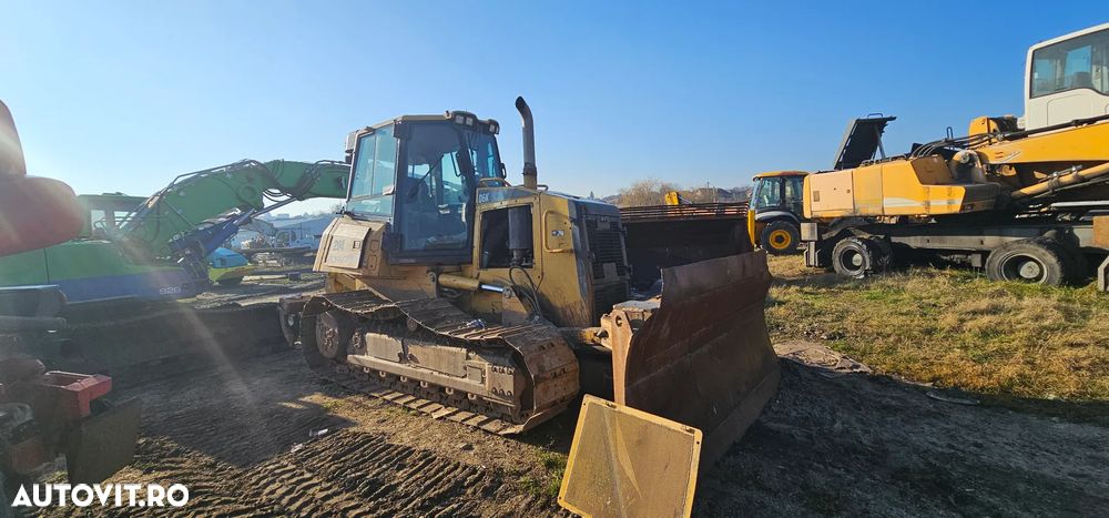 Caterpillar CAT D6K Buldozer - 3