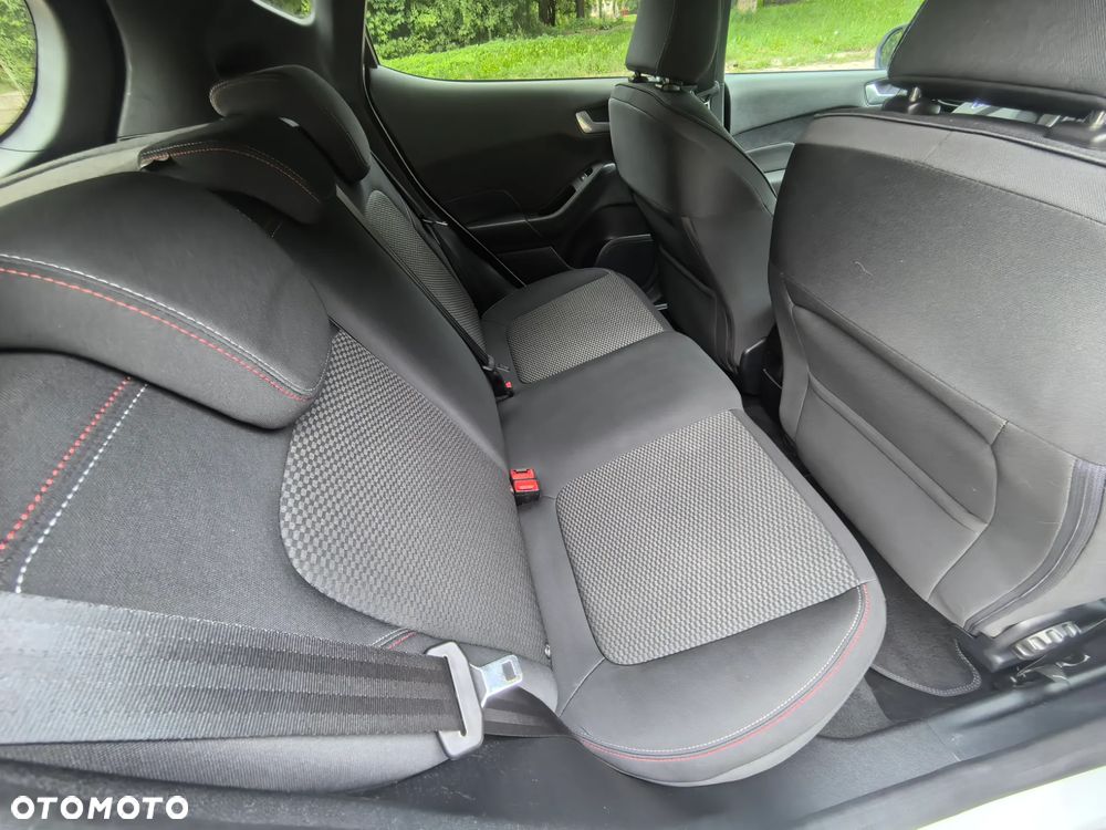 Ford Fiesta 1.0 EcoBoost STart-Stop ST-LINE - 35