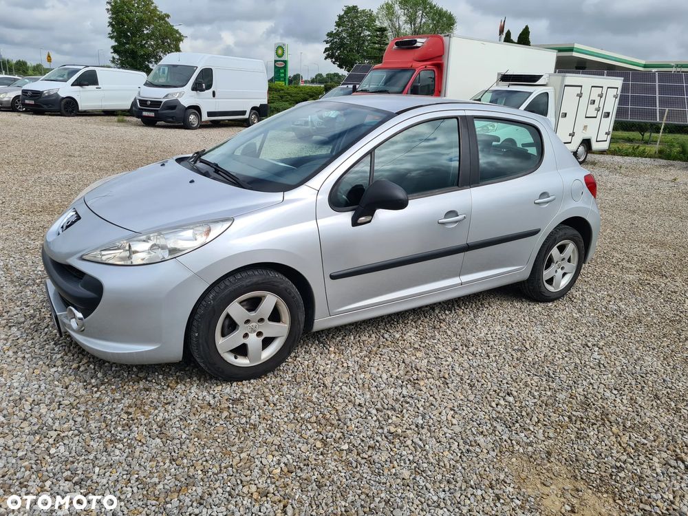 Peugeot 207 1.4 Trendy - 3