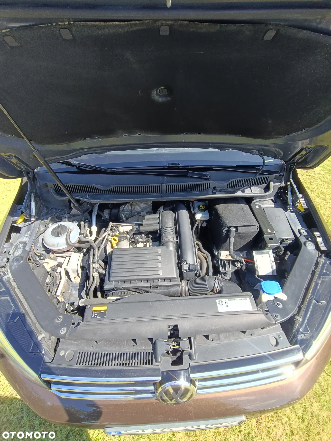 Volkswagen Touran - 12