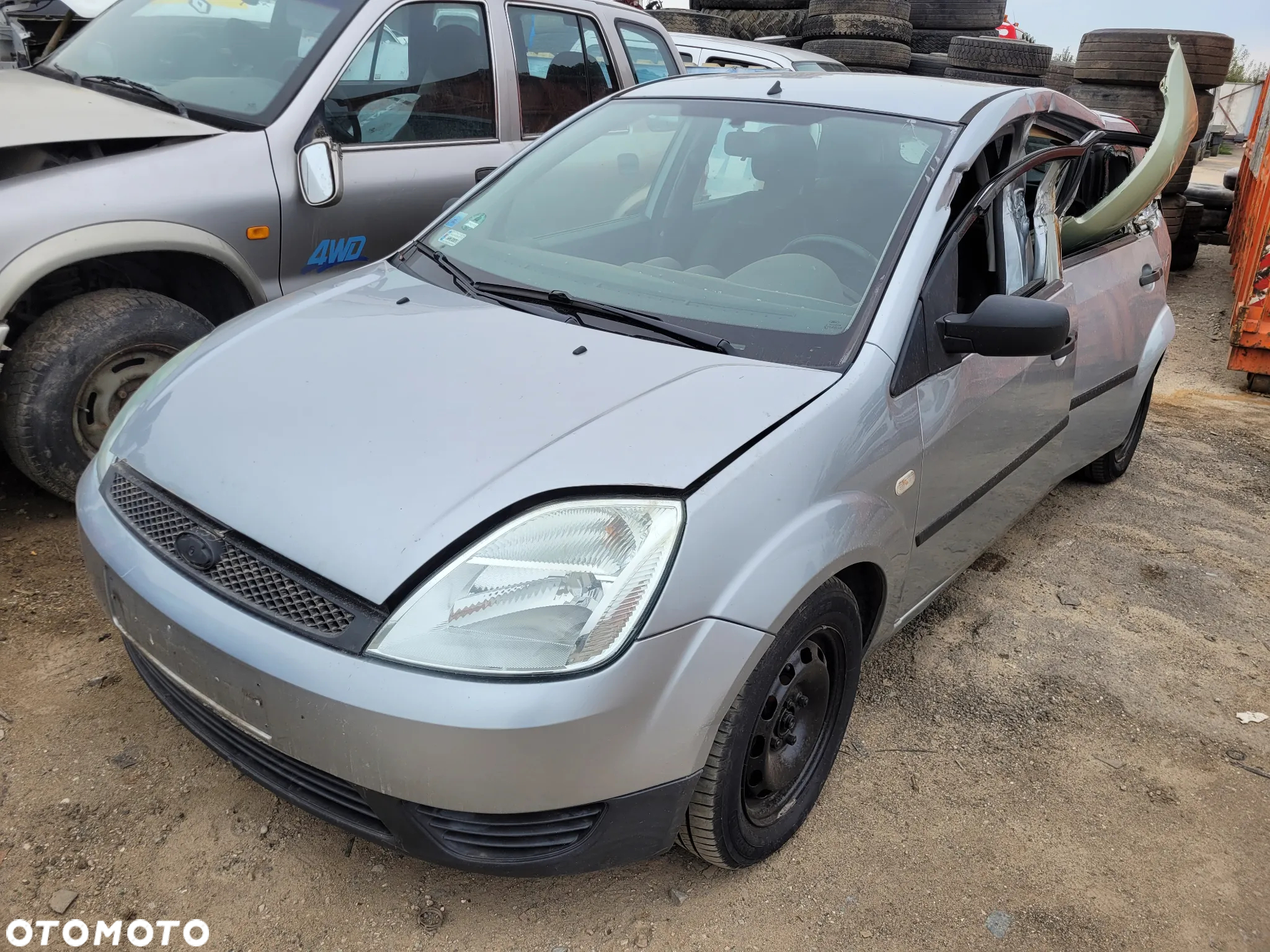 ford fiesta mk6 74 maska zderzak lampa grill błotnik drzwi zbiornik paliwa szyba lusterko klamka - 2