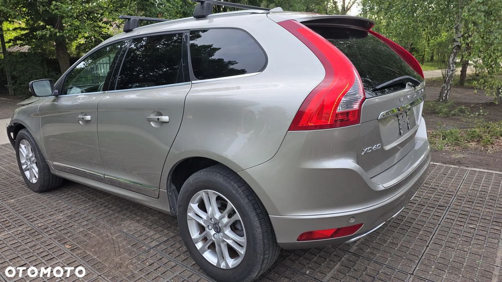 Volvo XC 60 - 38