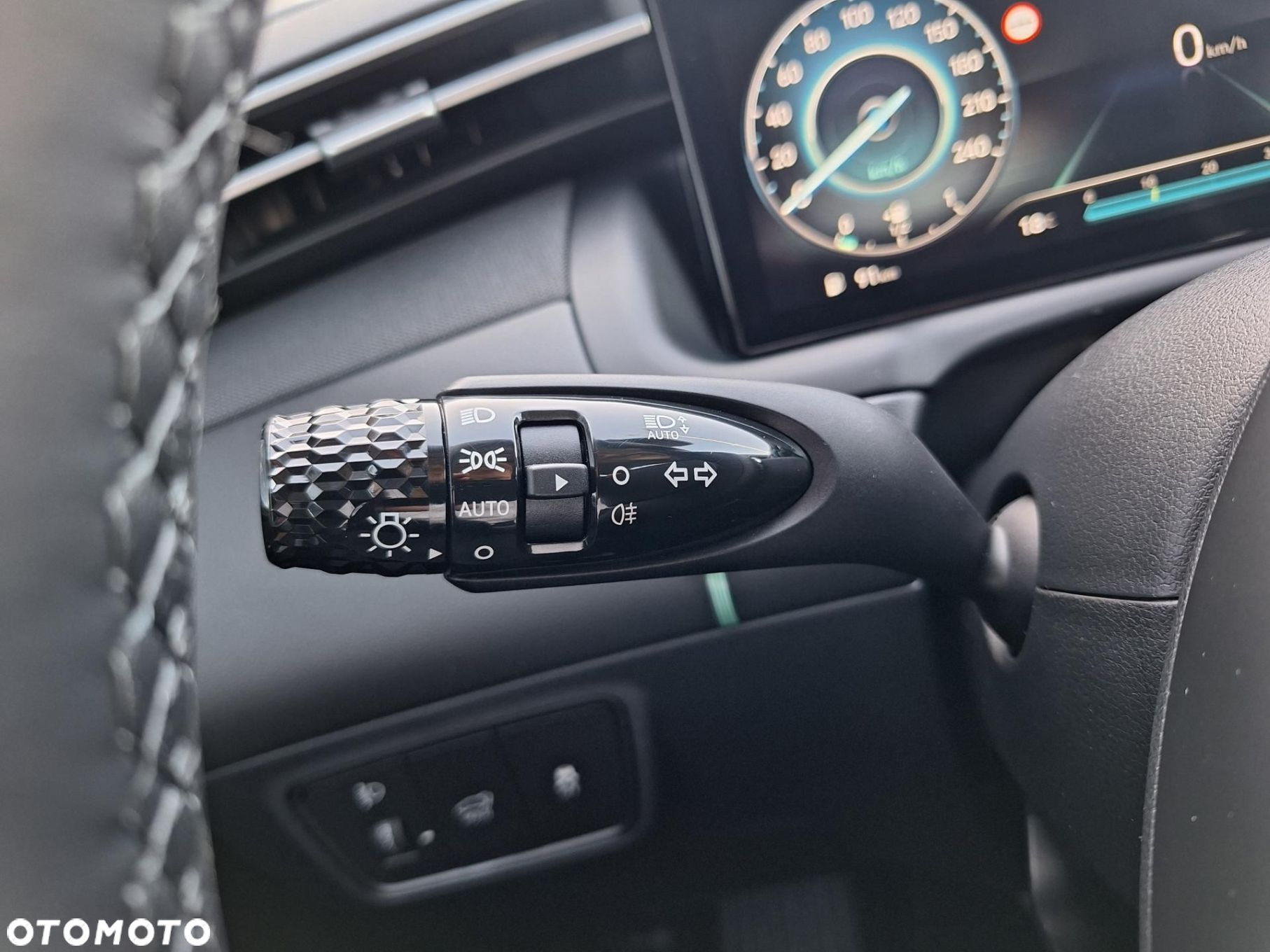 Hyundai Tucson - 13