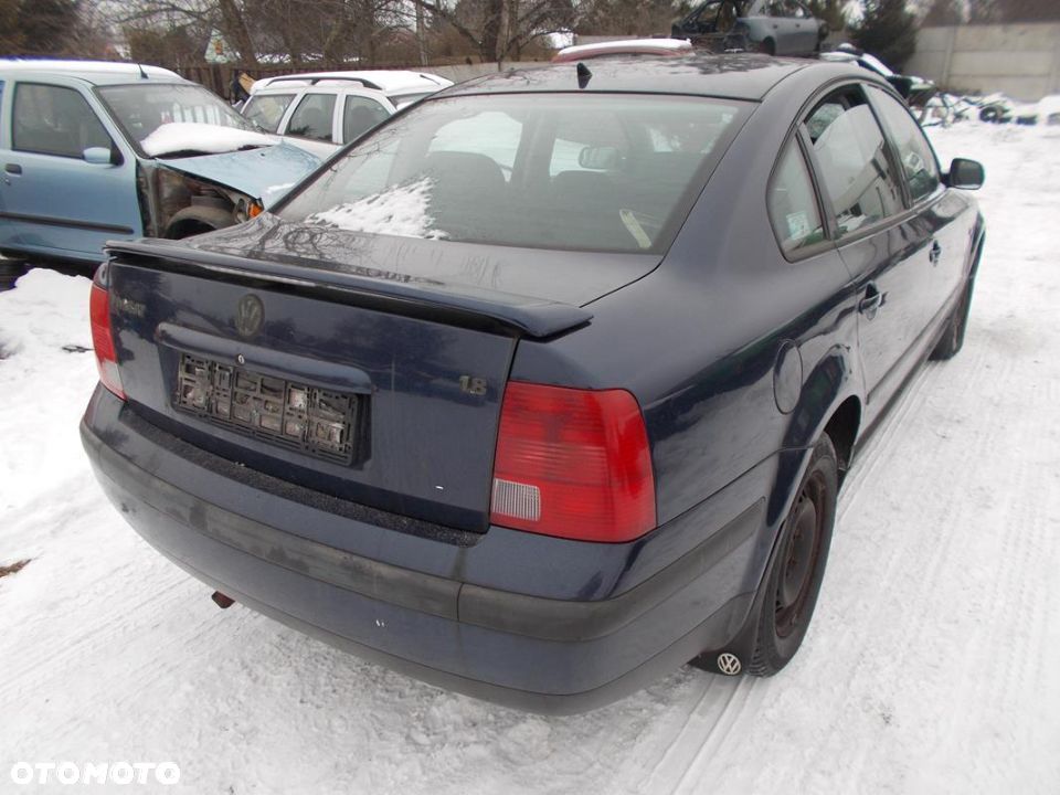 Volkswagen Passat B5 1.8 Benzyna Kombi Sedan na CZĘŚCI Wszystkie CZĘŚCI - 11
