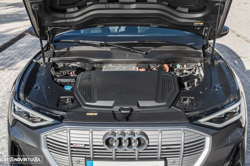 Audi e-tron Sportback 55 quattro S line - 13