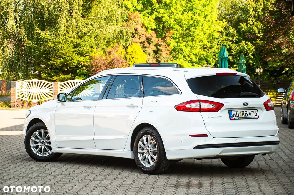 Ford Mondeo 2.0 TDCi STart-Stopp PowerShift-Aut Titanium - 3