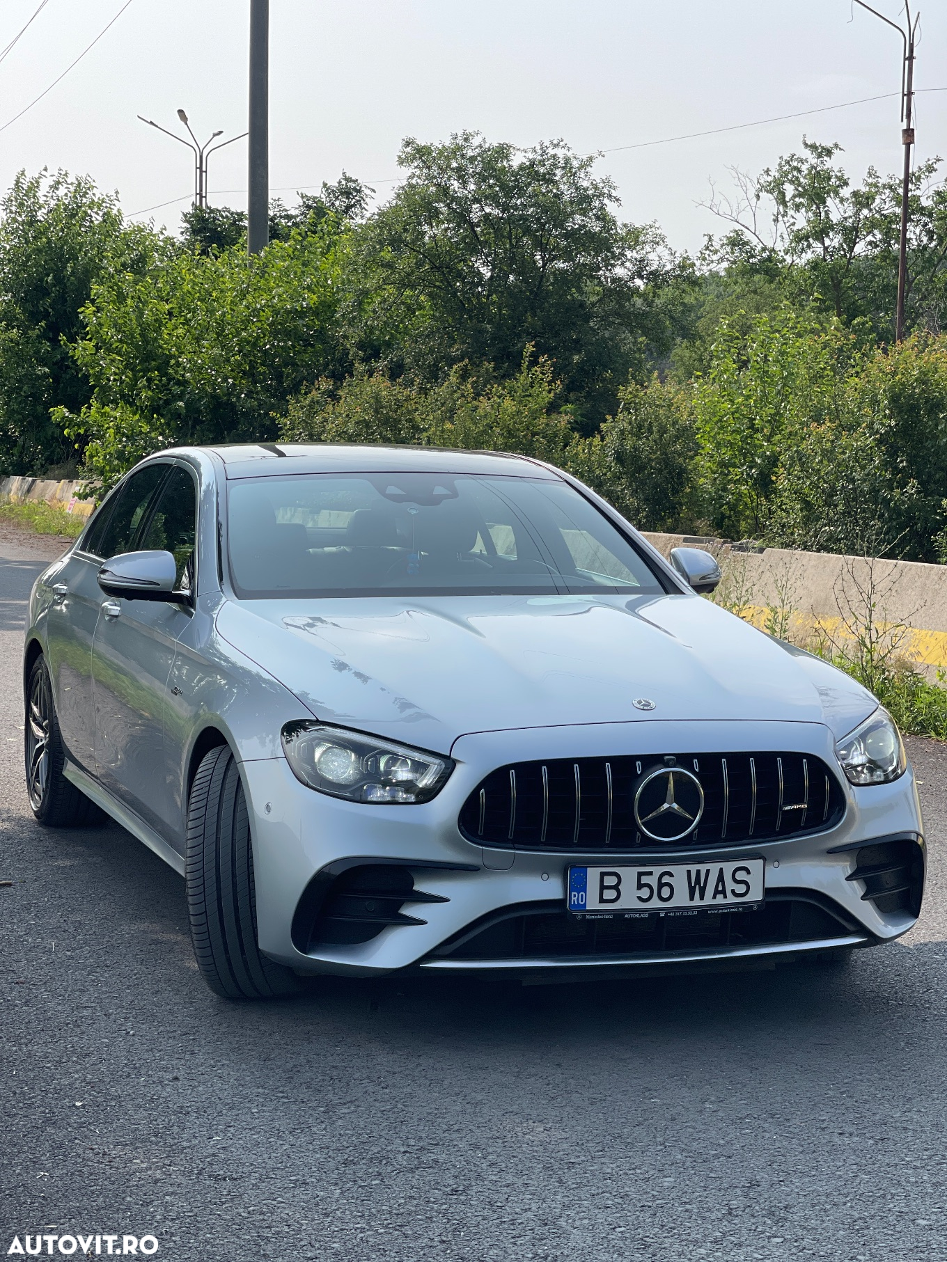 Mercedes-Benz AMG - 4