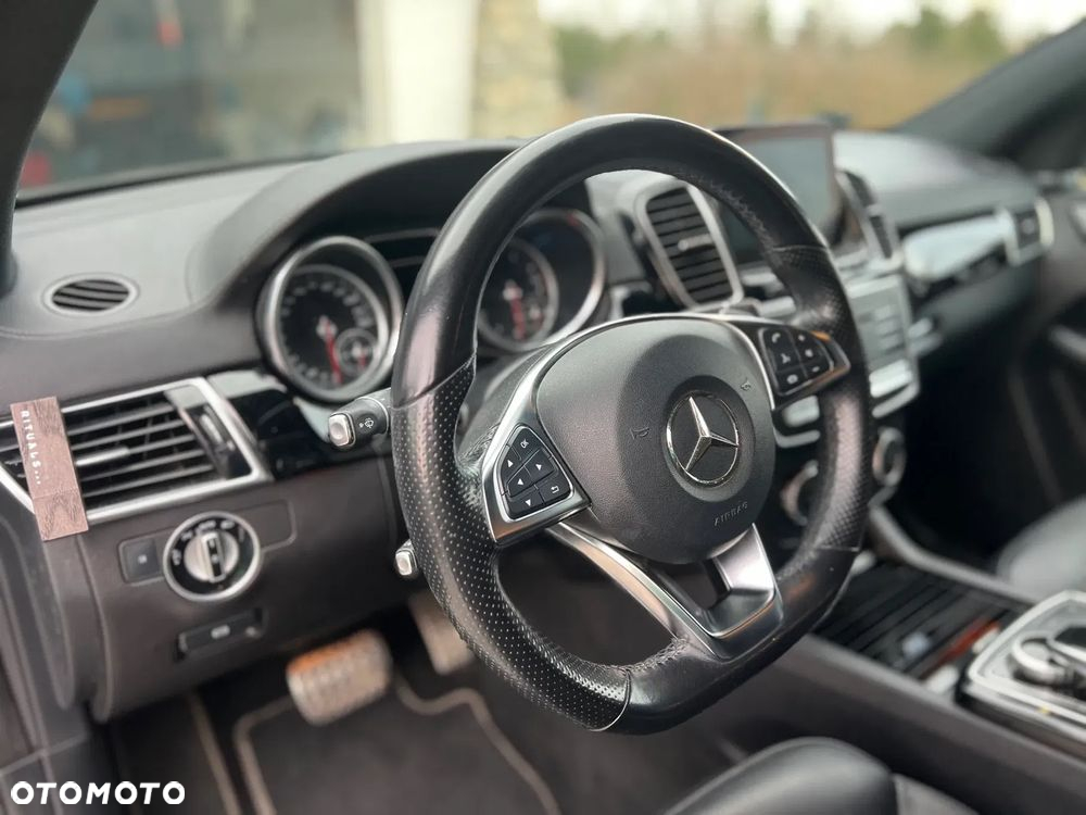 Mercedes-Benz GLE 450 AMG 4-Matic - 23