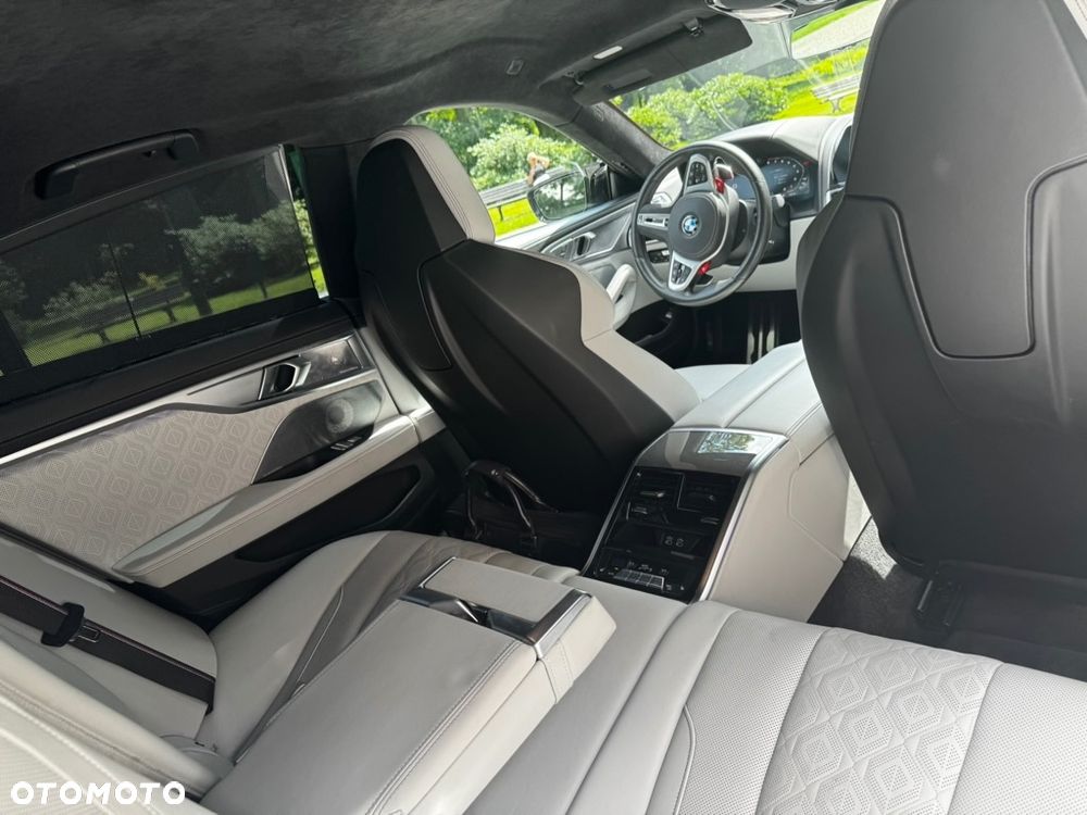 BMW M8 Competition Gran Coupe - 23