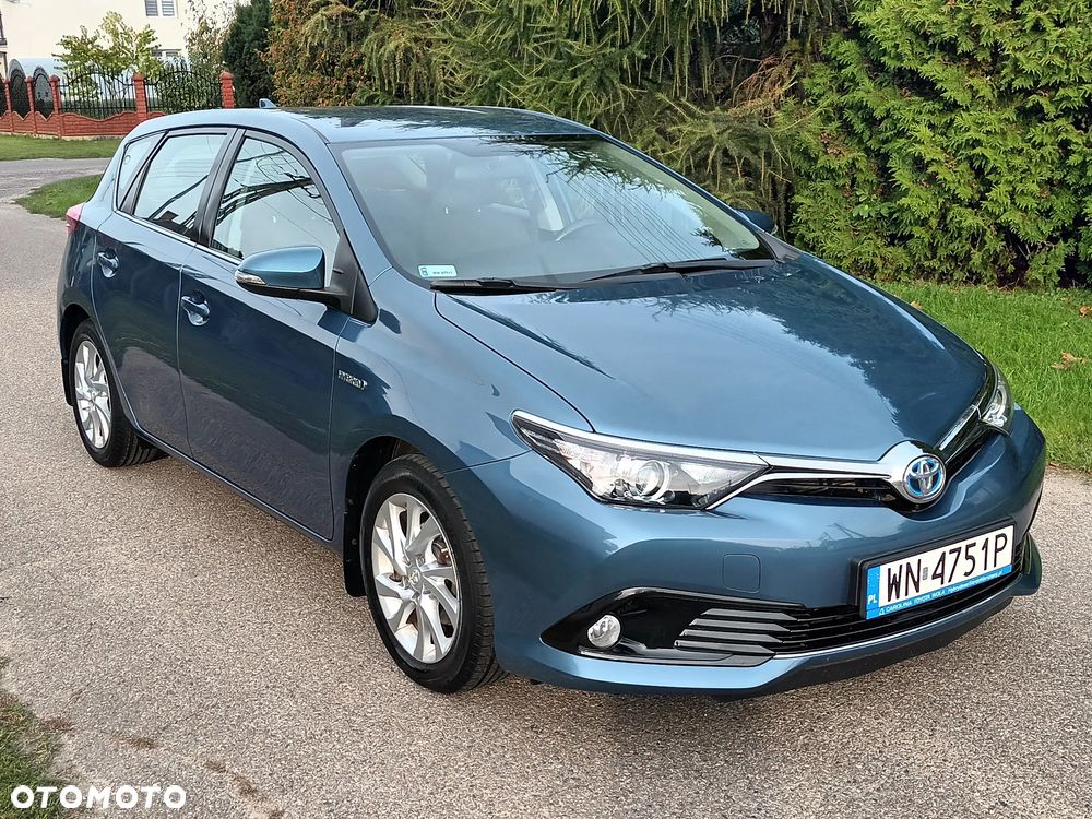 Toyota Auris Hybrid 135 Premium - 1