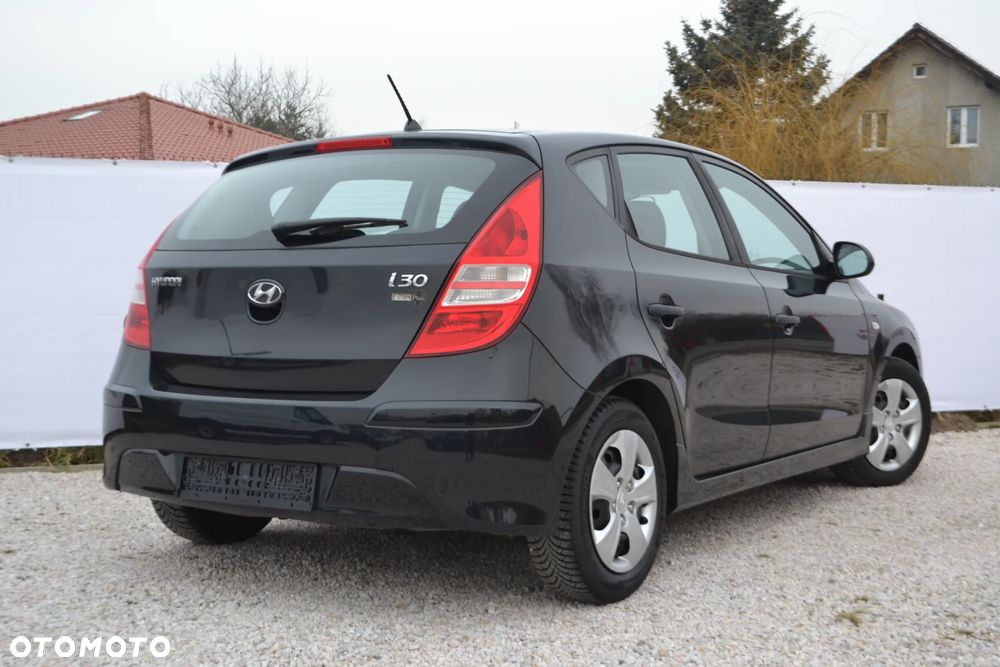 Hyundai i30 1.4 Edition Plus - 13