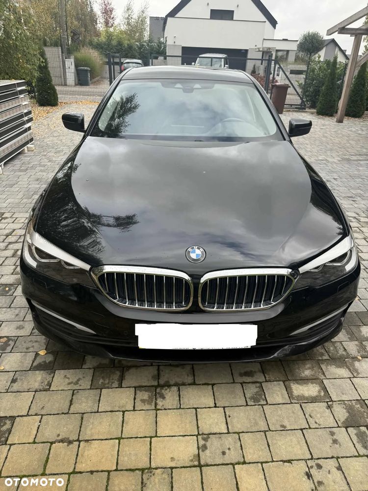 BMW Seria 5 520d M Sport Edition - 8