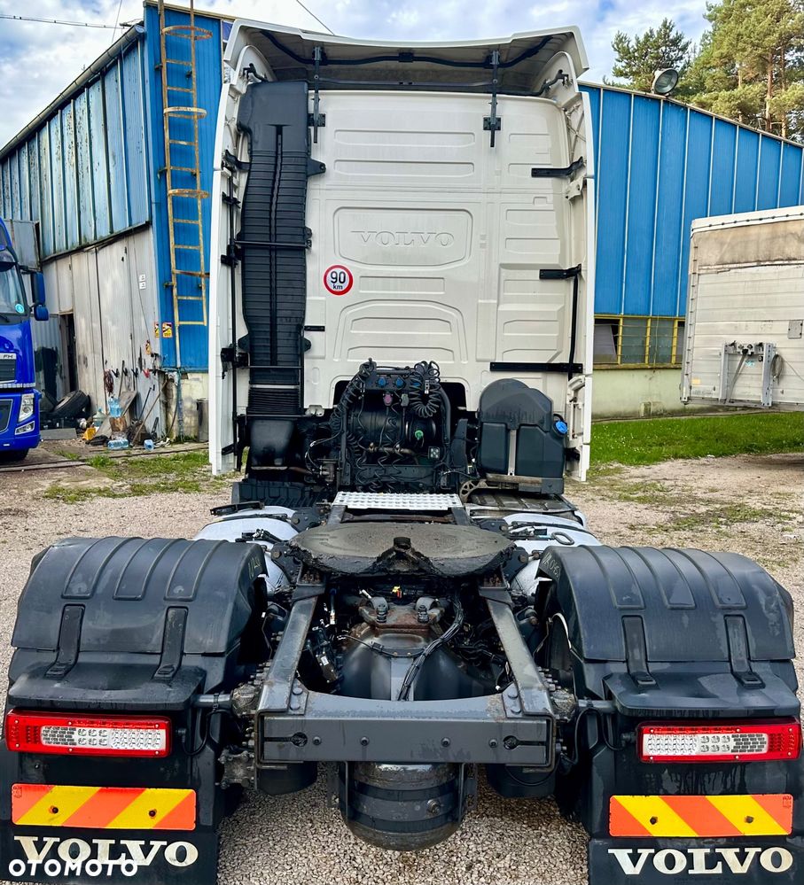 Volvo FH4 460 GLOB XL AUTOMAT SPOJLERY KLIMA I-PARCOOL WEBASTO 2xALUTANK LOW DECK MEGA EURO 6 2014 - 6