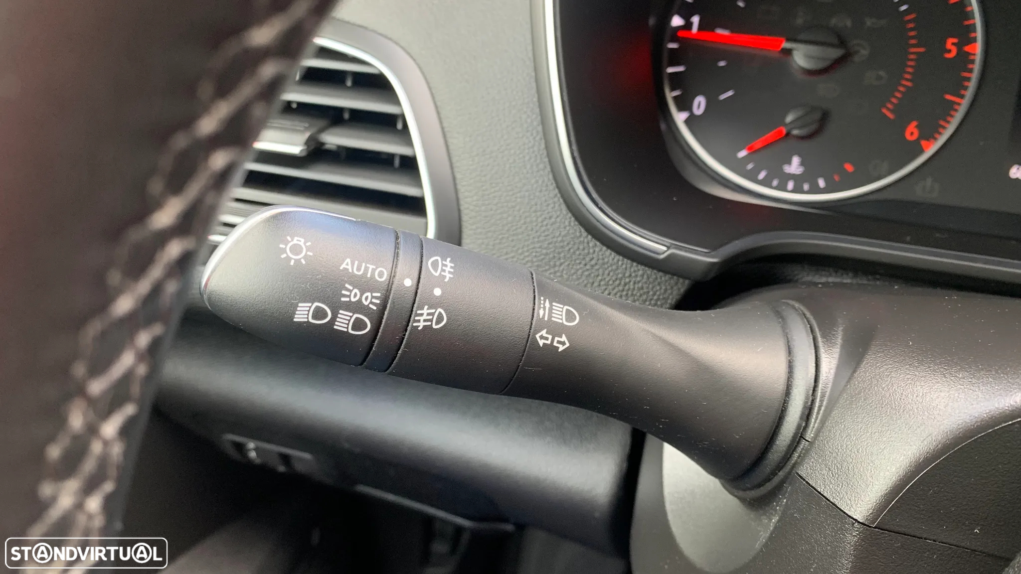 Renault Mégane Sport Tourer 1.5 Blue dCi Limited C/PM+Pneu - 21