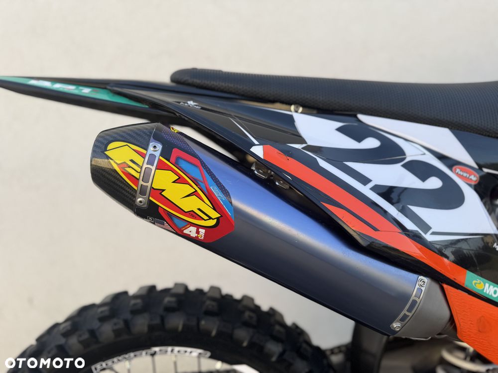 KTM SXF - 10