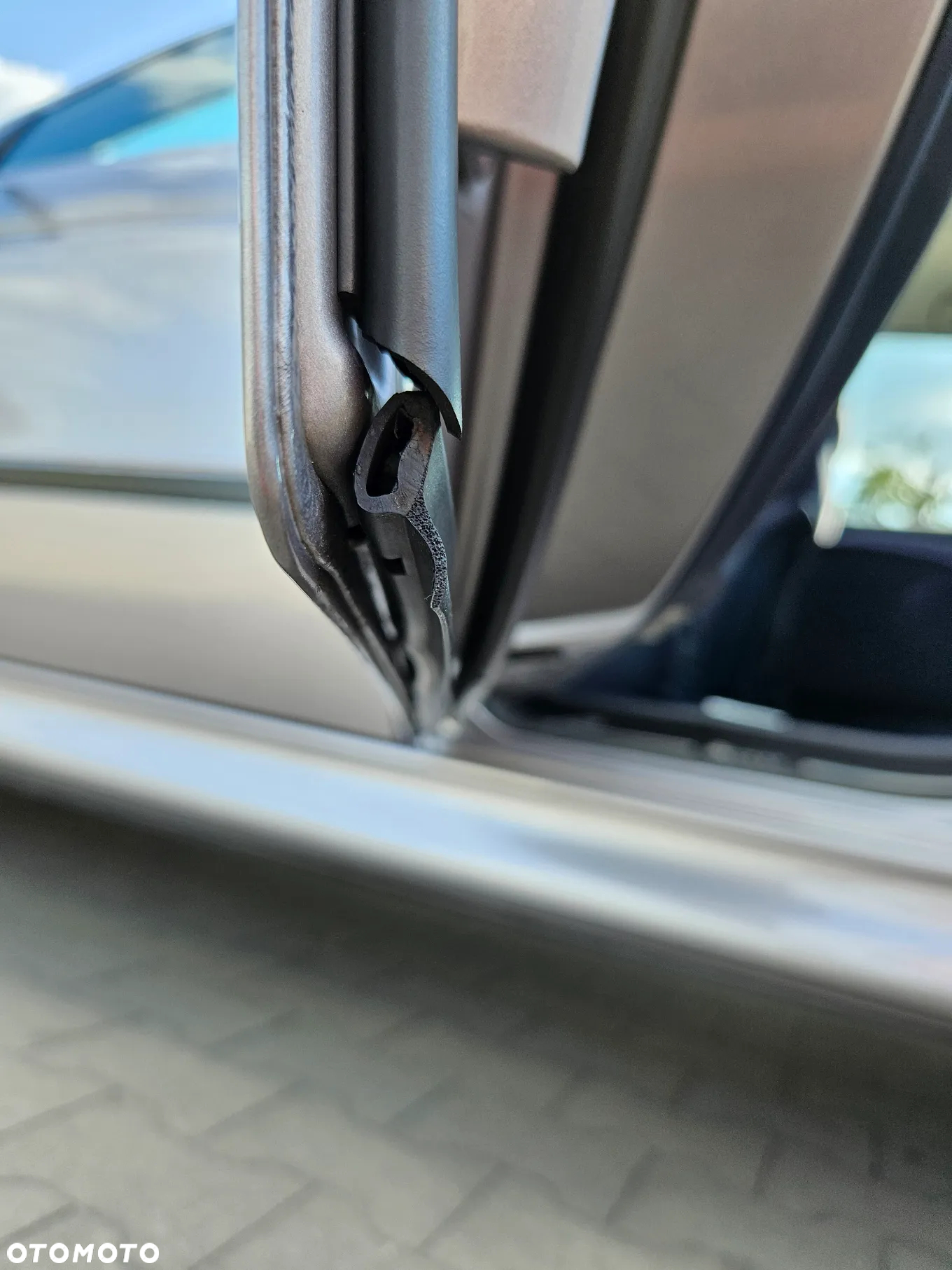 BMW Seria 5 520i - 25