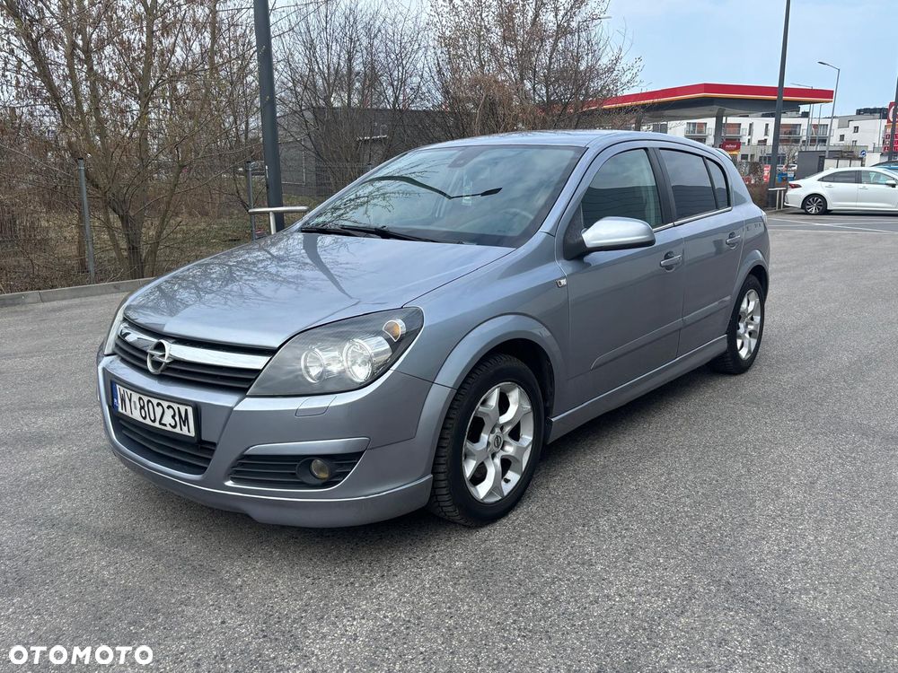 Opel Astra 1.9 CDTI Edition - 1