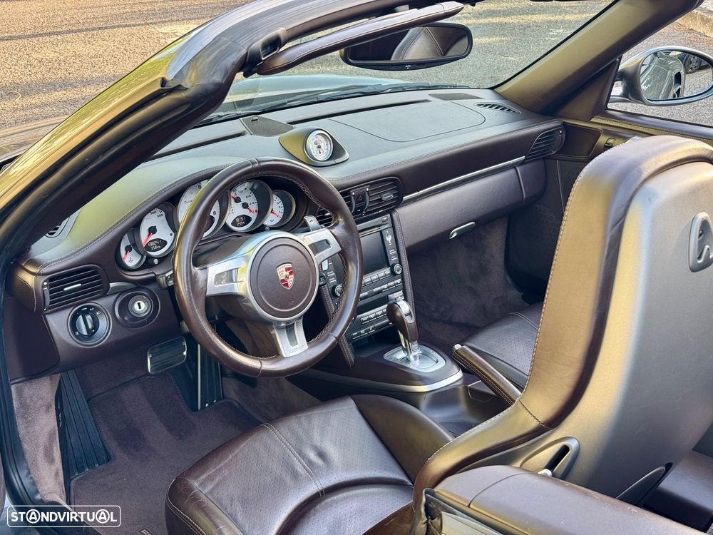 Porsche 911 (997) Turbo S Cabriolet PDK - 7