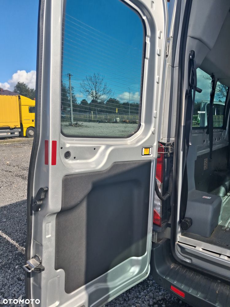 Ford Transit - 26