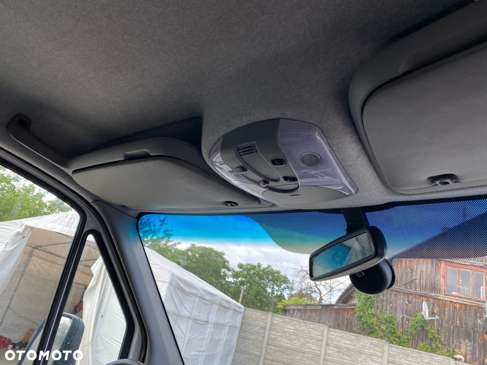 Mercedes-Benz SPRINTER - 20