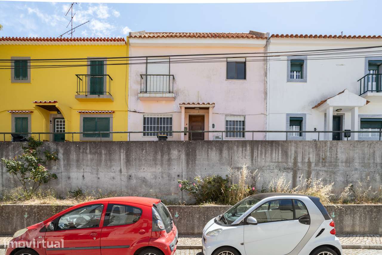 Moradia para Remodelação Total - Excelente Oportunidade - Grande imagem: 3/37
