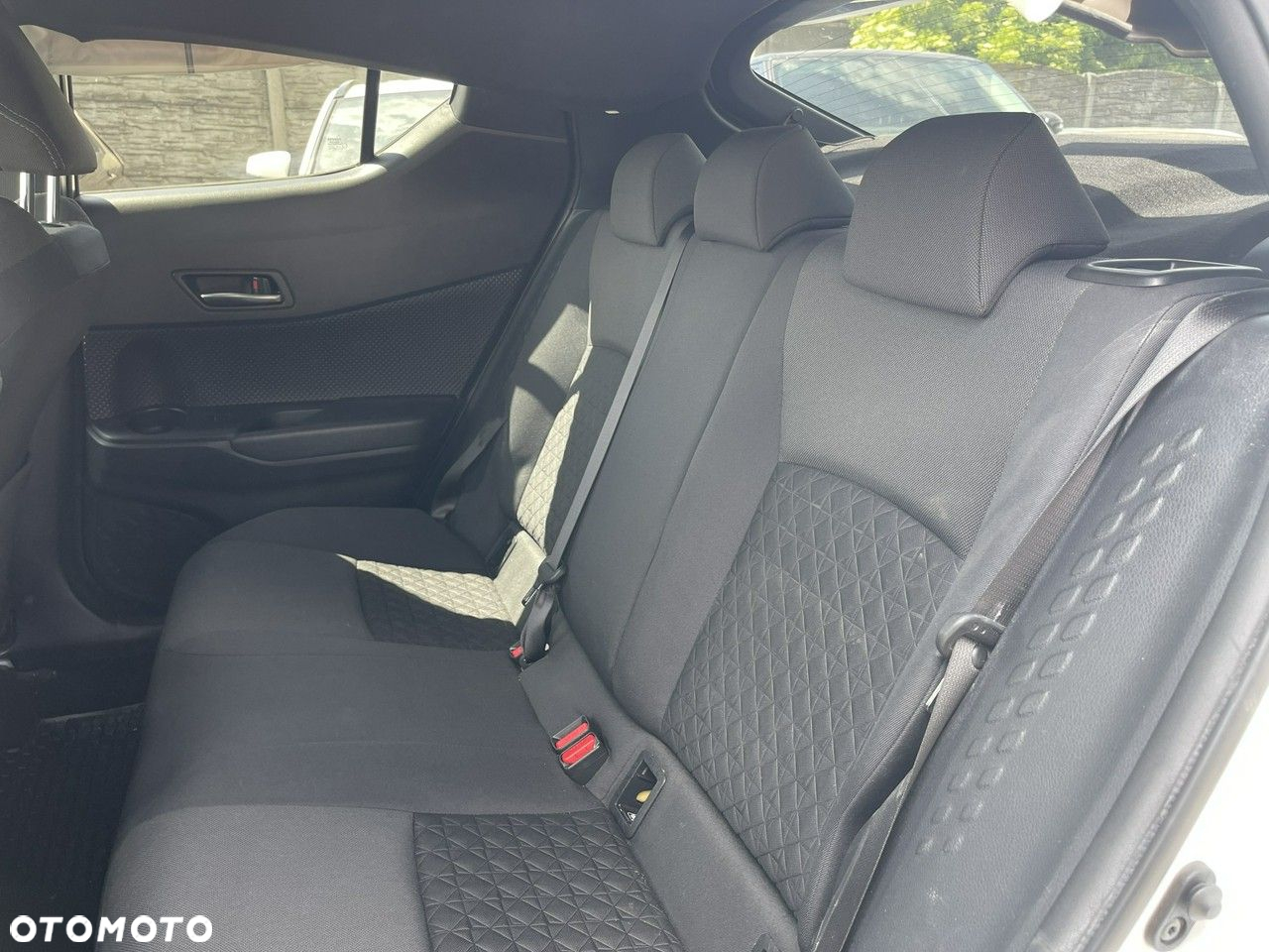 Toyota C-HR 1.8 Hybrid GPF Comfort - 10