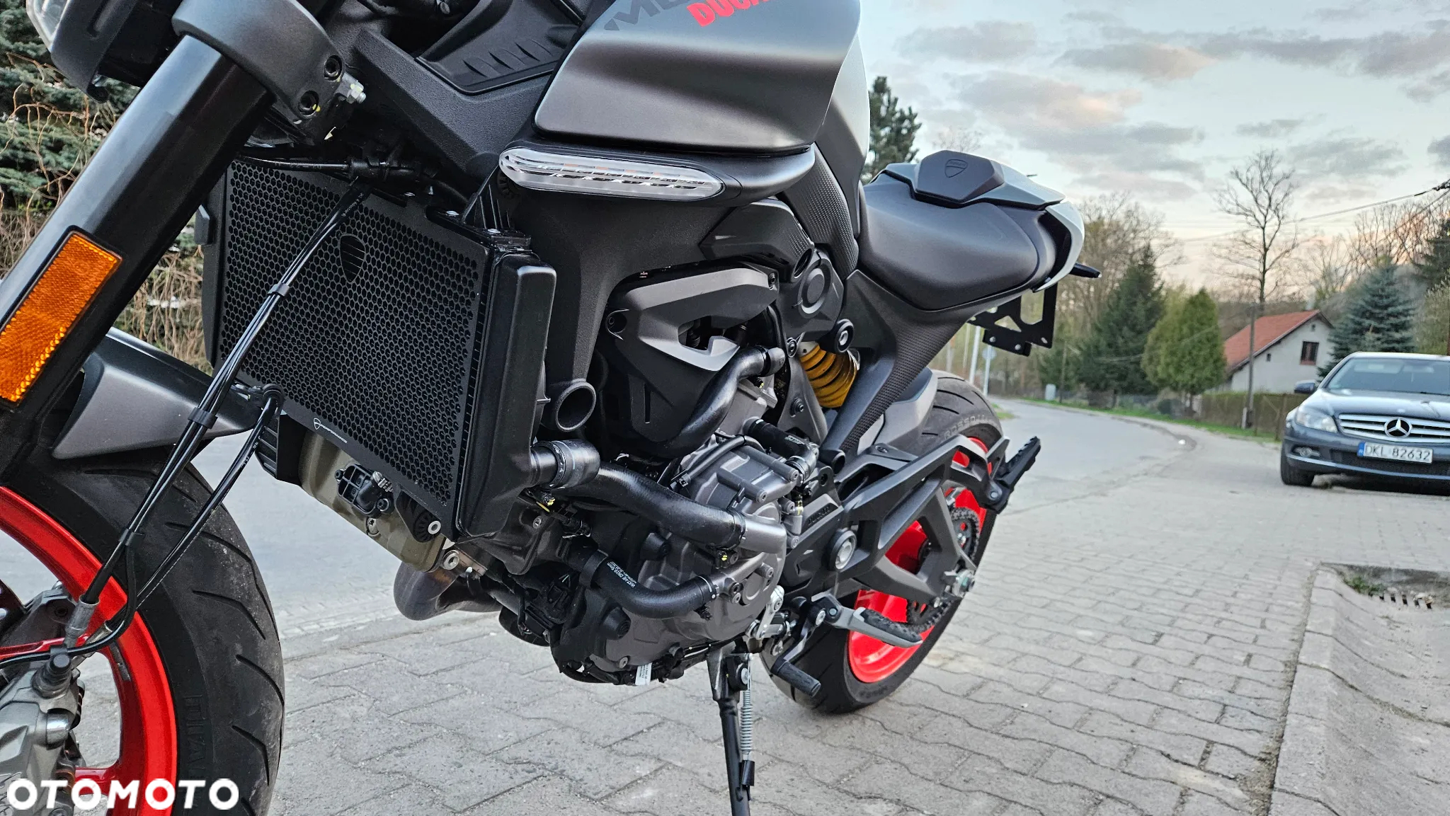 Ducati Monster - 5