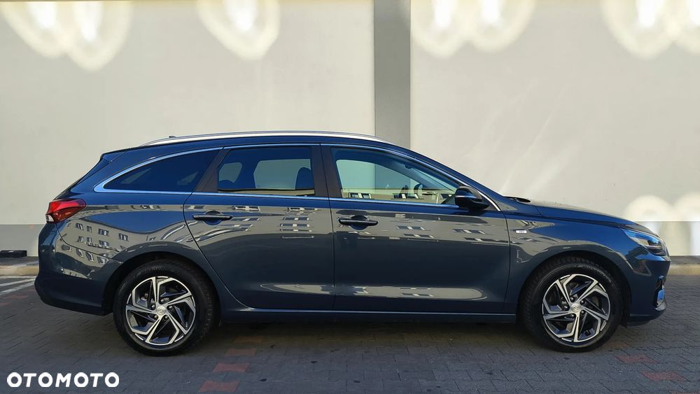 Hyundai i30 1.5 T-GDI 48V Smart - 6
