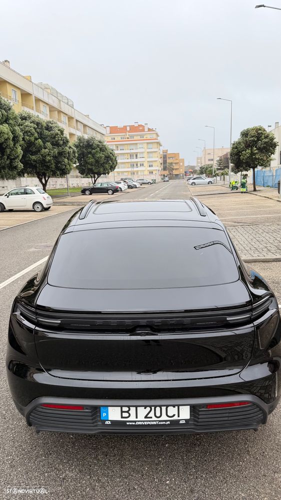 Porsche Macan Electric - 6