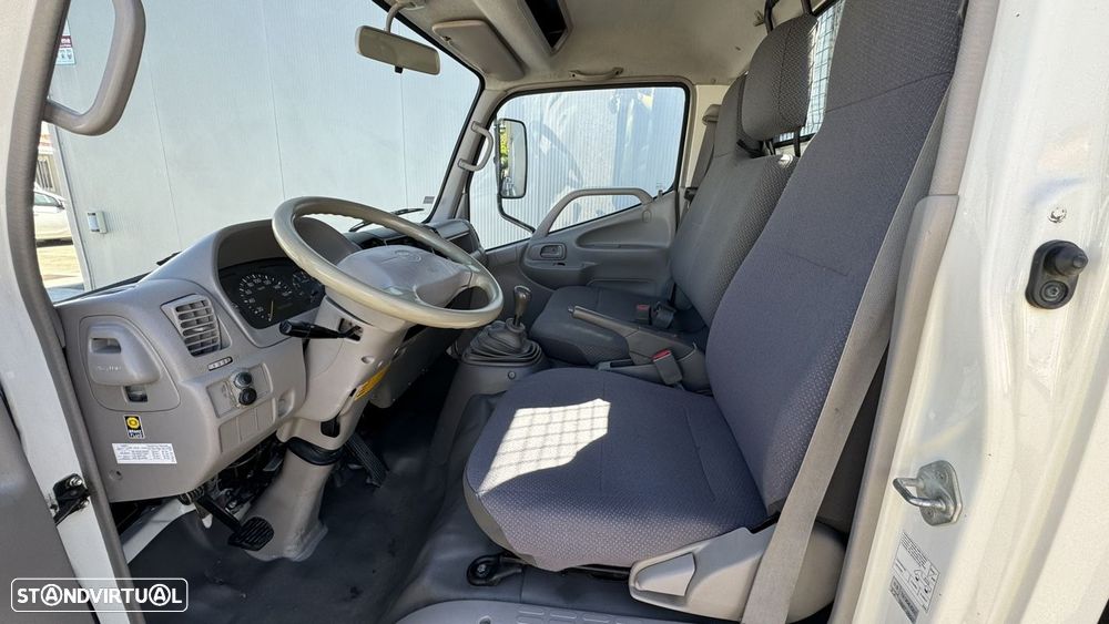 Toyota Dyna 3.0 D-4D Tri-Basculante - 10