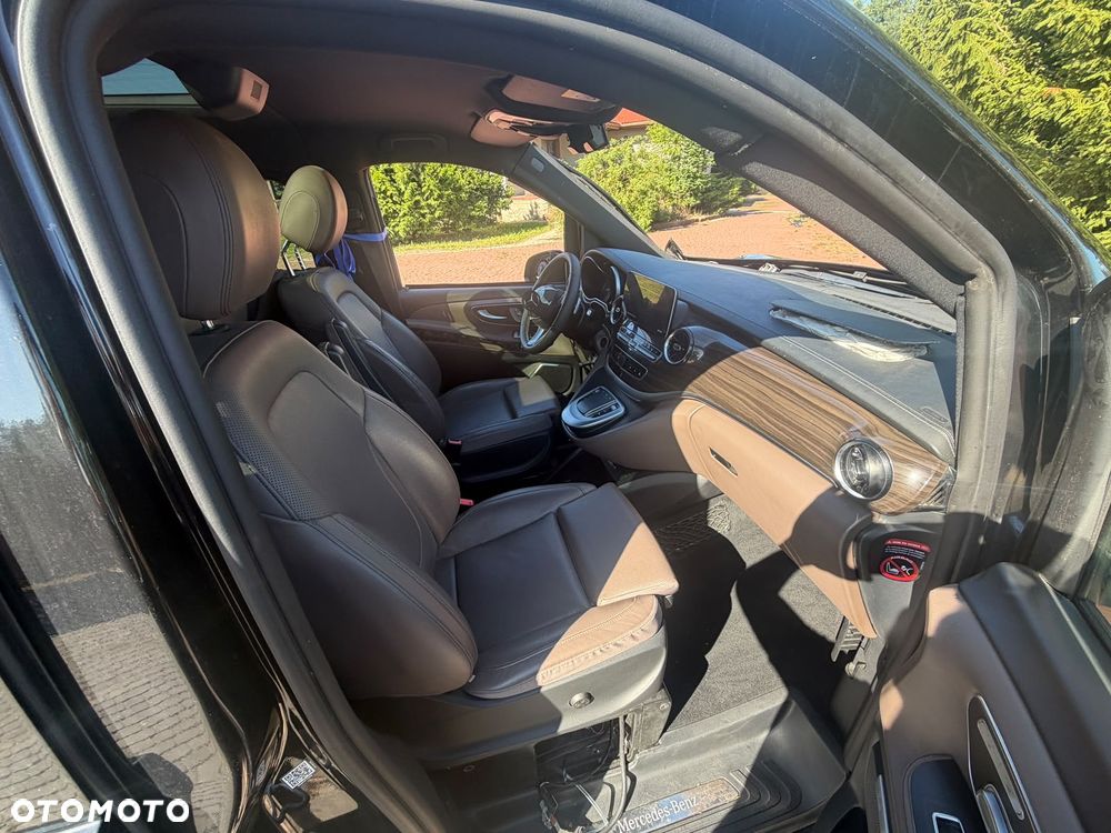 Mercedes-Benz Klasa V 300 d extralang 4Matic 9G-TRONIC Exclusive - 35