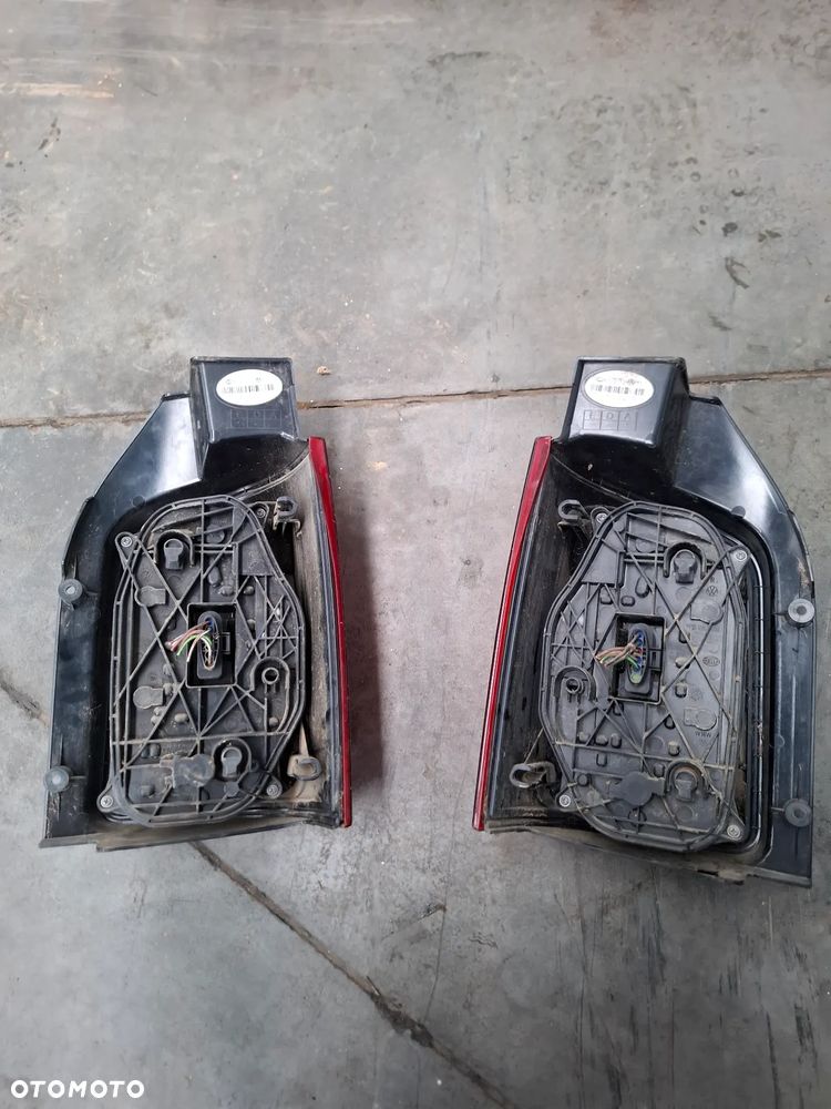 Lampa tył Volkswagen transporter T6 2SK012.338-02 - 4